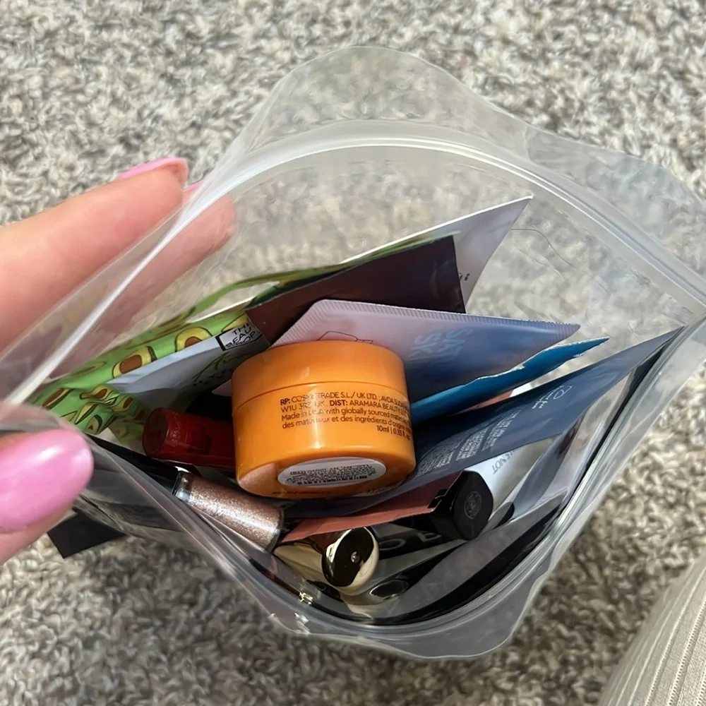 Assorted Sephora Goodies - Picture 8 of 8